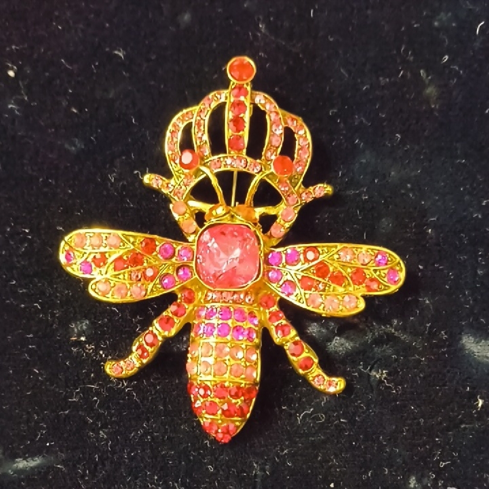Royal Pink and Gold Bee Brooch